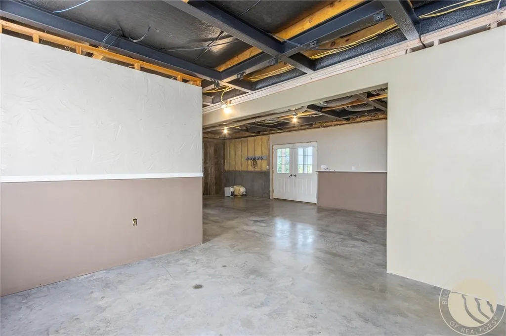 2085 S 13th Road Ballantine MT 59006