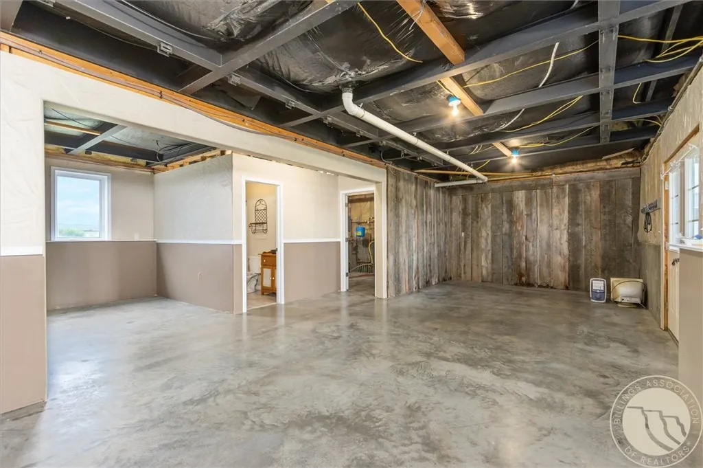 2085 S 13th Road Ballantine MT 59006