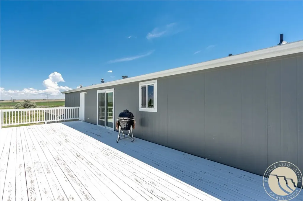 2085 S 13th Road Ballantine MT 59006