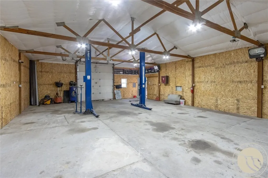 2085 S 13th Road Ballantine MT 59006