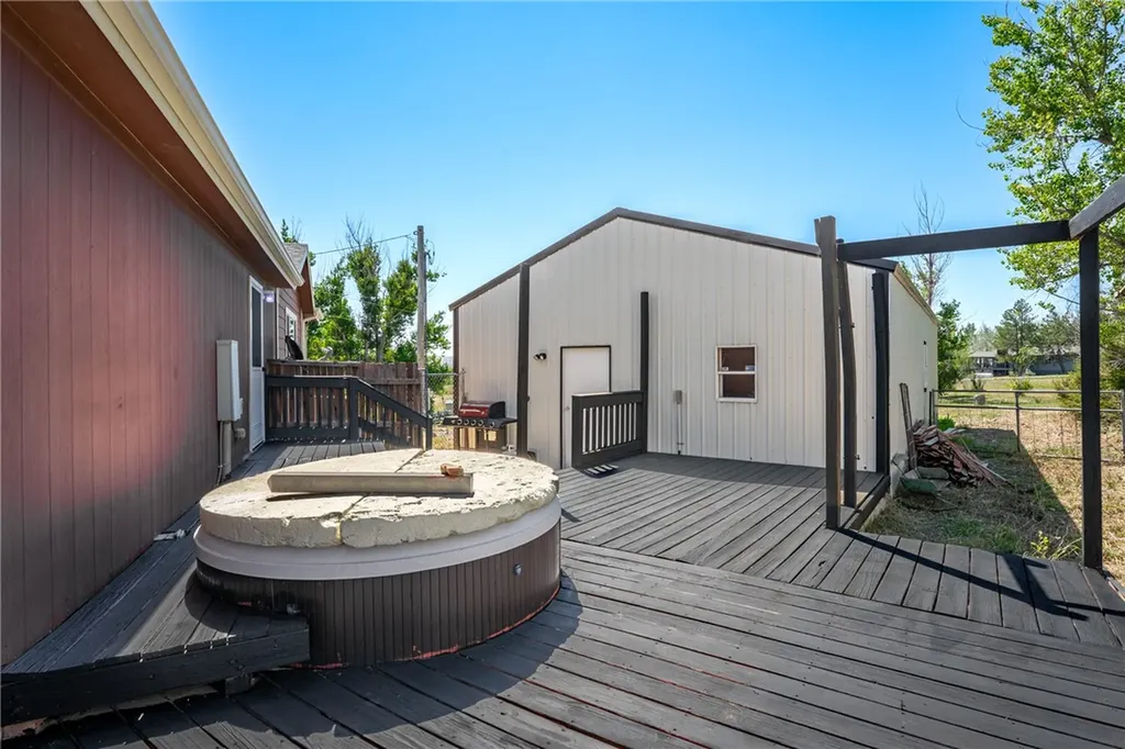 6139 Linck Circle Shepherd MT 59079