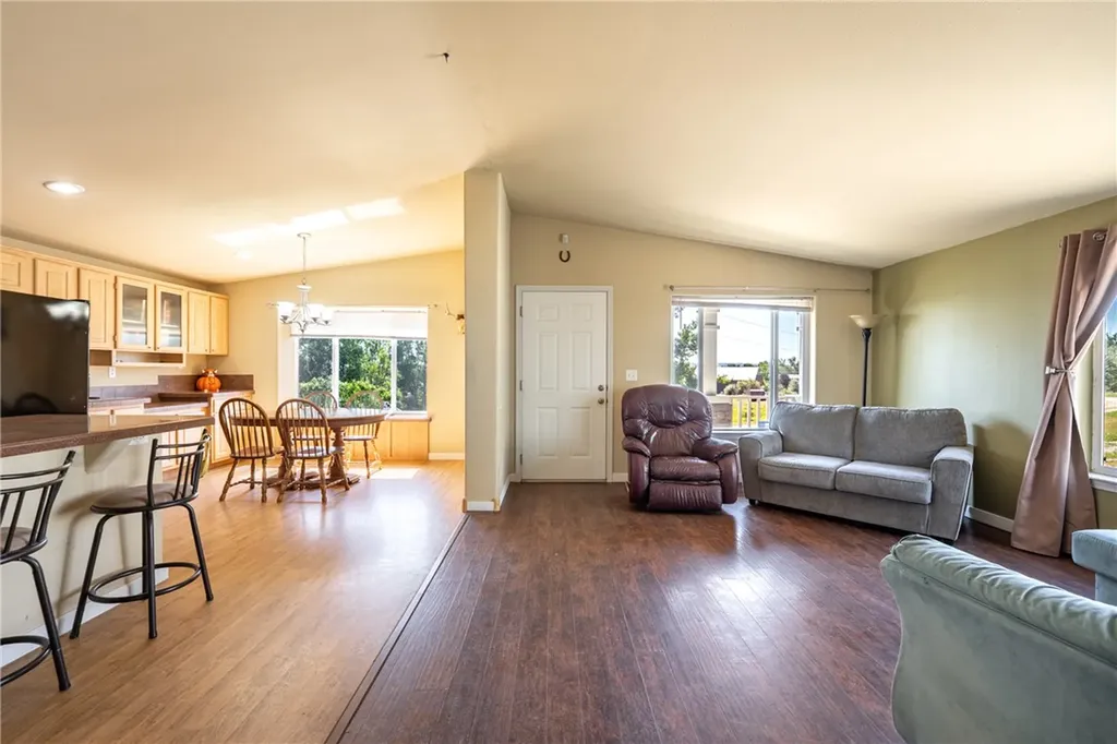 6139 Linck Circle Shepherd MT 59079