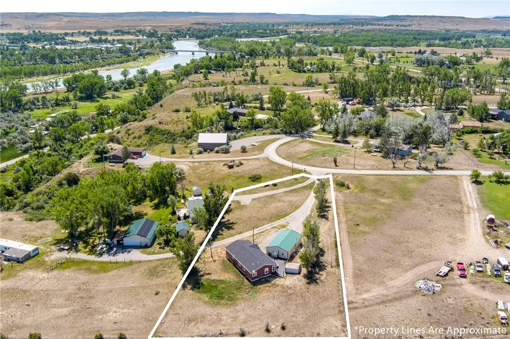 6139 Linck Circle Shepherd MT 59079