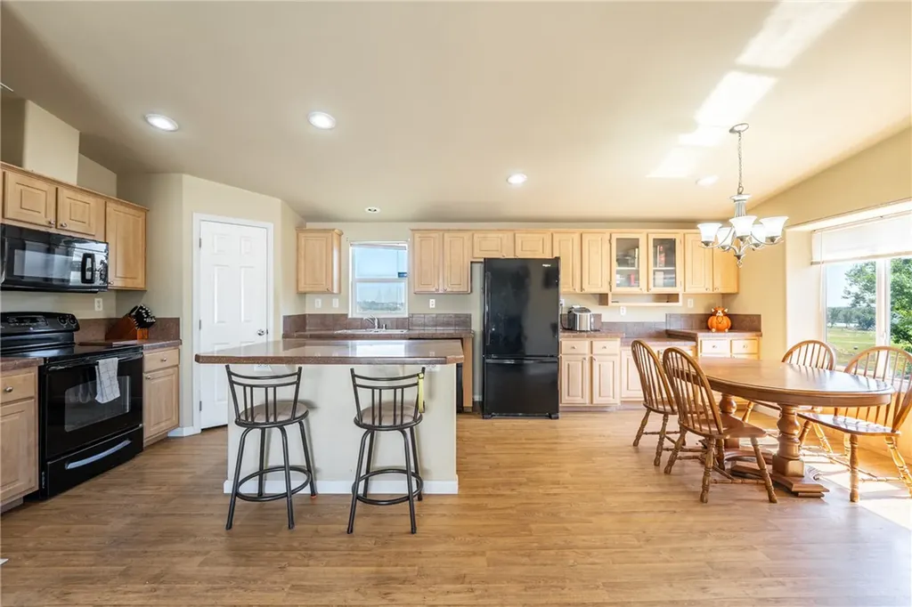 6139 Linck Circle Shepherd MT 59079