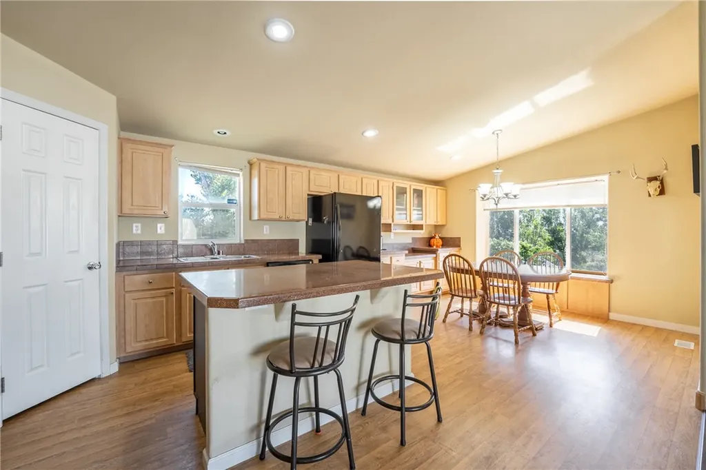6139 Linck Circle Shepherd MT 59079