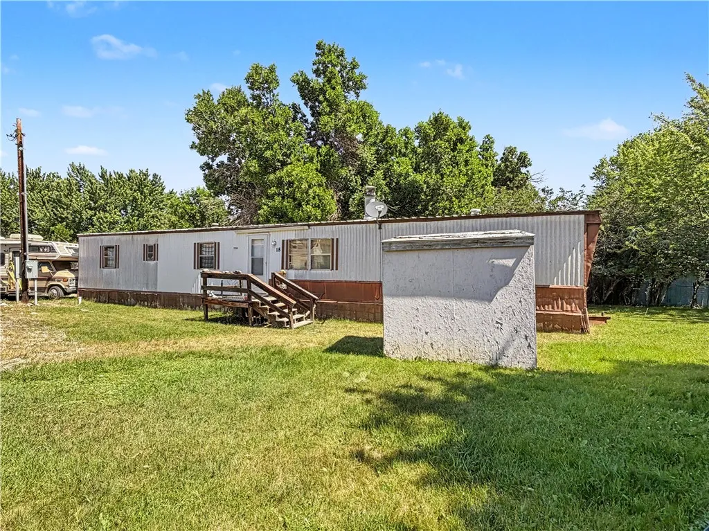 12, 14, 16, 18 Montana Avenue Absarokee MT 59001