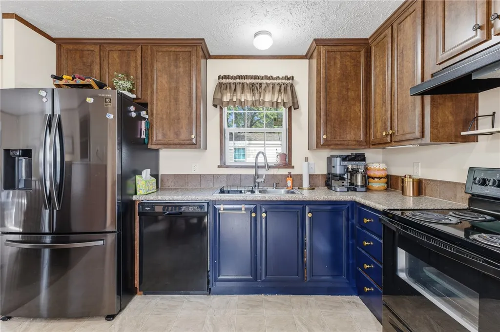 22 Woodgrain Drive Billings MT 59102