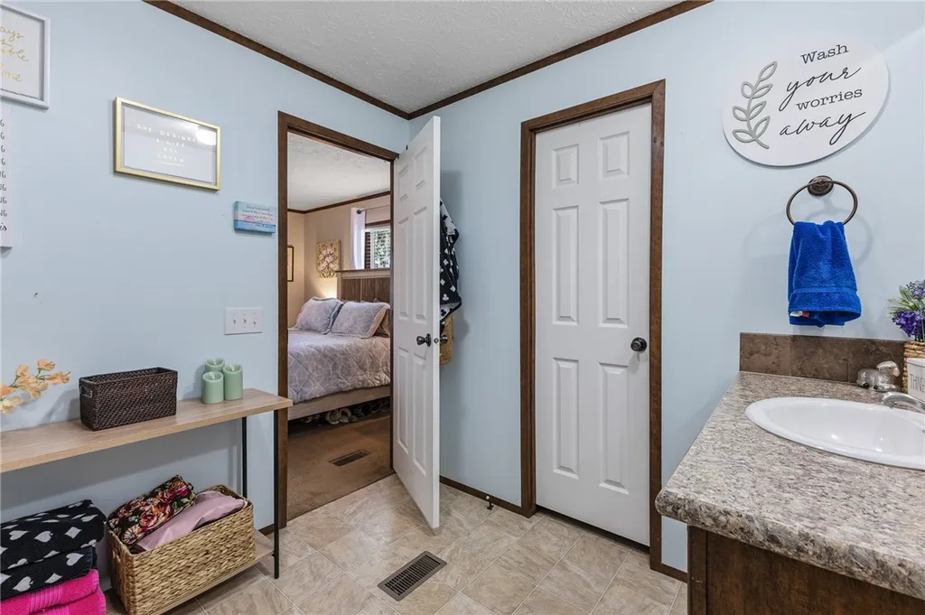 22 Woodgrain Drive Billings MT 59102