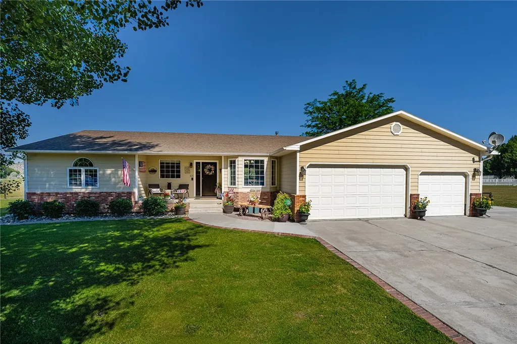 515 Sherwood Drive Columbus MT 59019