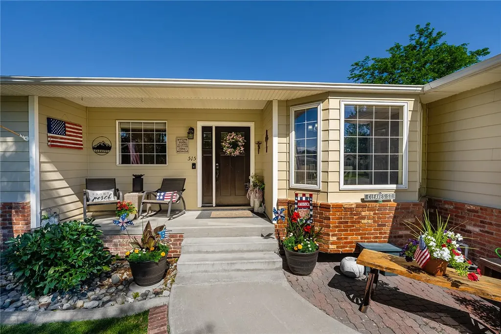 515 Sherwood Drive Columbus MT 59019