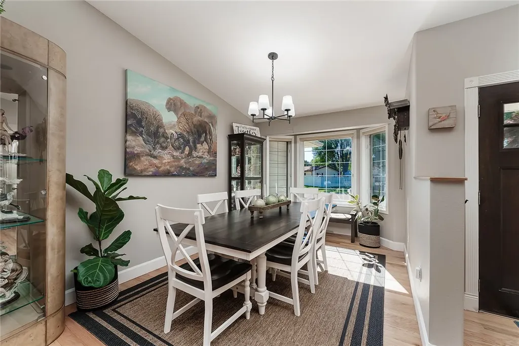 515 Sherwood Drive Columbus MT 59019