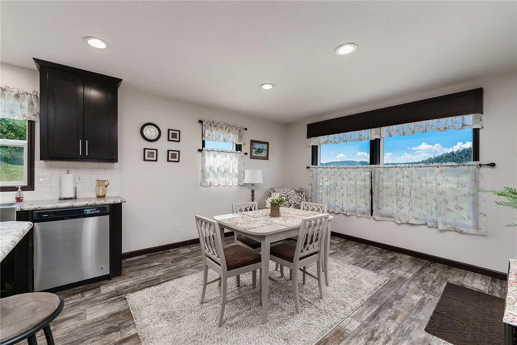 6 Eagle Mountain Road Columbus MT 59019