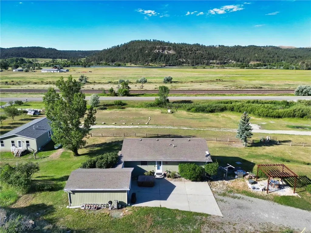 6 Eagle Mountain Road Columbus MT 59019