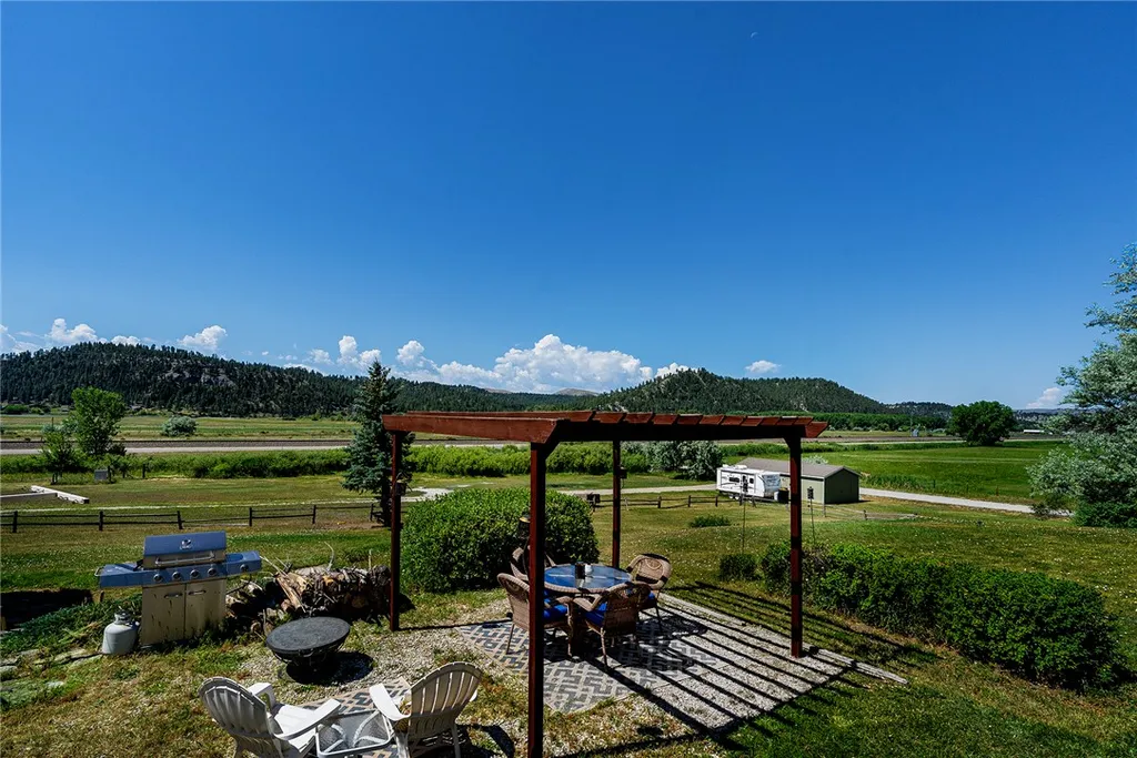 6 Eagle Mountain Road Columbus MT 59019