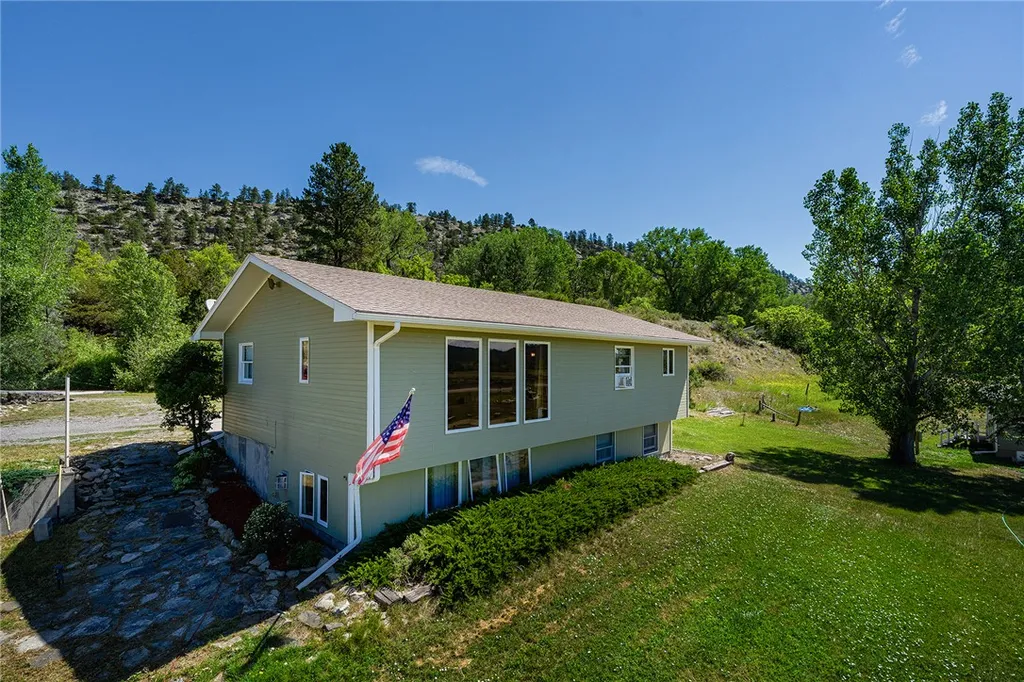 6 Eagle Mountain Road Columbus MT 59019