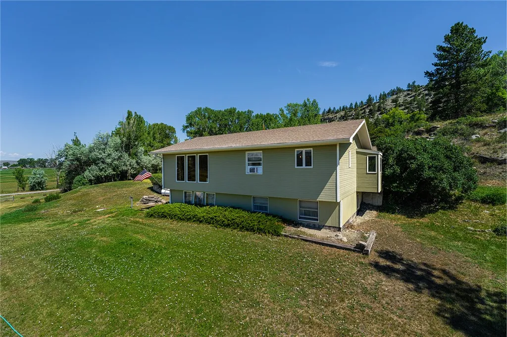 6 Eagle Mountain Road Columbus MT 59019