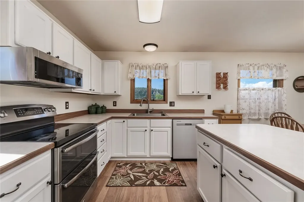 6 Eagle Mountain Road Columbus MT 59019
