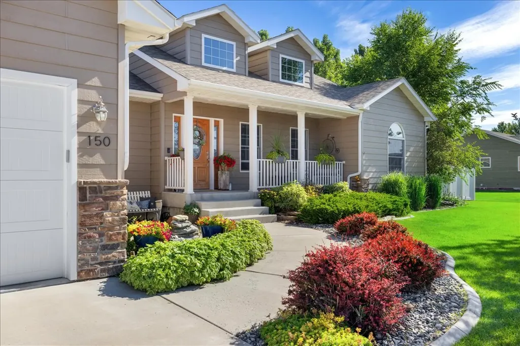 150 Melody Lane Columbus MT 59019