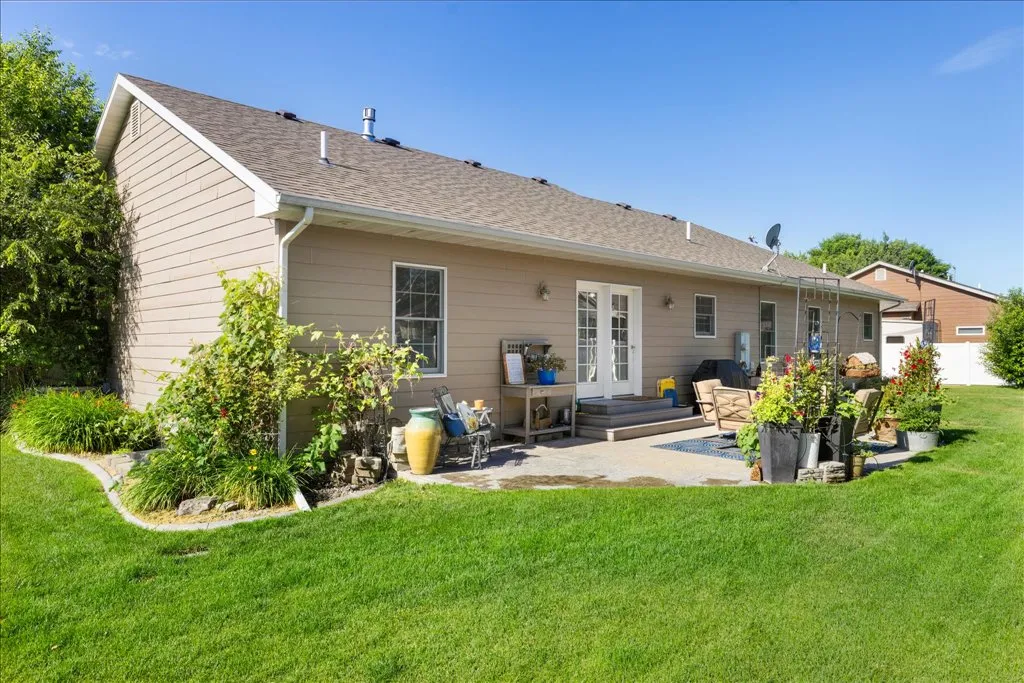 150 Melody Lane Columbus MT 59019