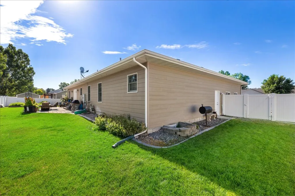 150 Melody Lane Columbus MT 59019