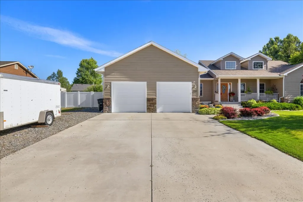 150 Melody Lane Columbus MT 59019