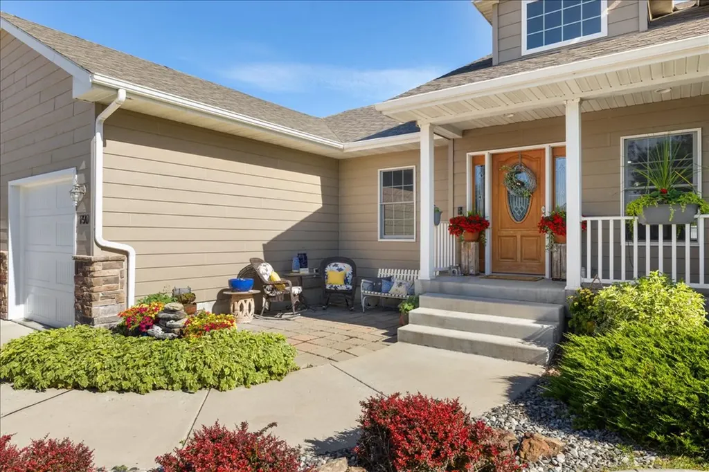 150 Melody Lane Columbus MT 59019