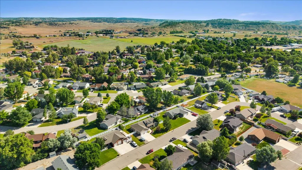 150 Melody Lane Columbus MT 59019