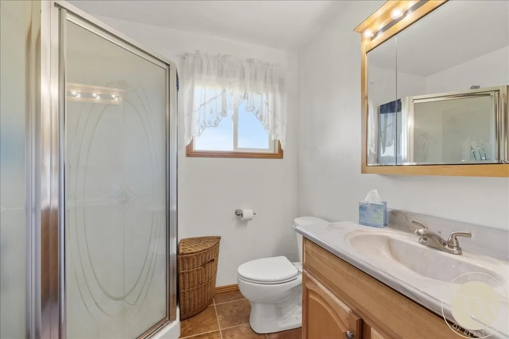 7 Cottonwood Way Absarokee MT 59001