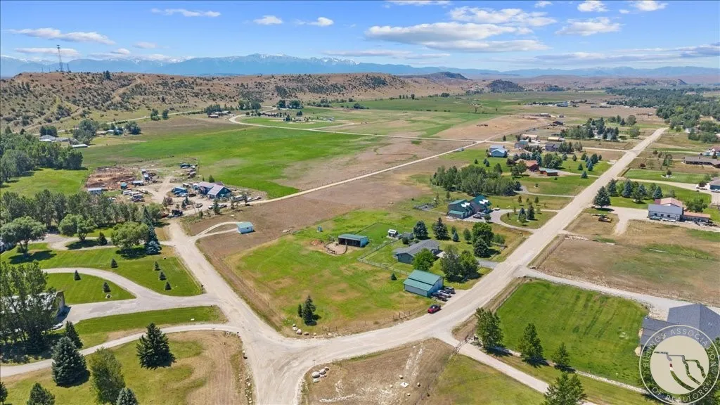 7 Cottonwood Way Absarokee MT 59001