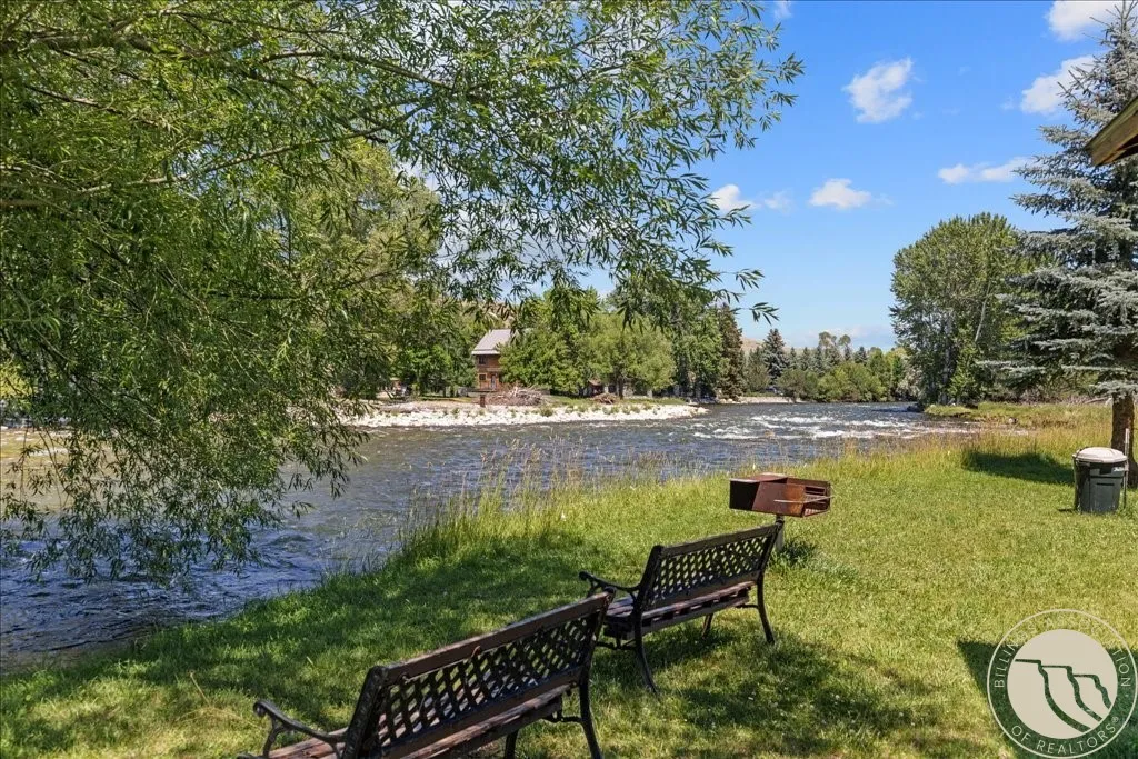 7 Cottonwood Way Absarokee MT 59001