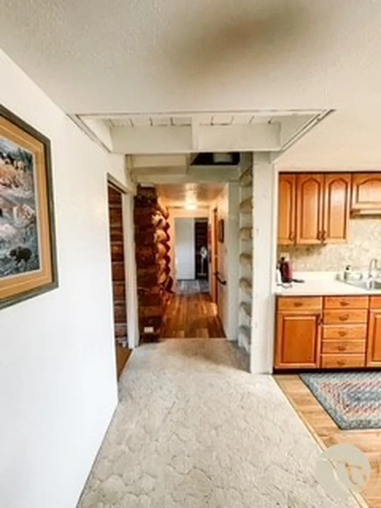 130 Shoe String Road Lavina MT 59046
