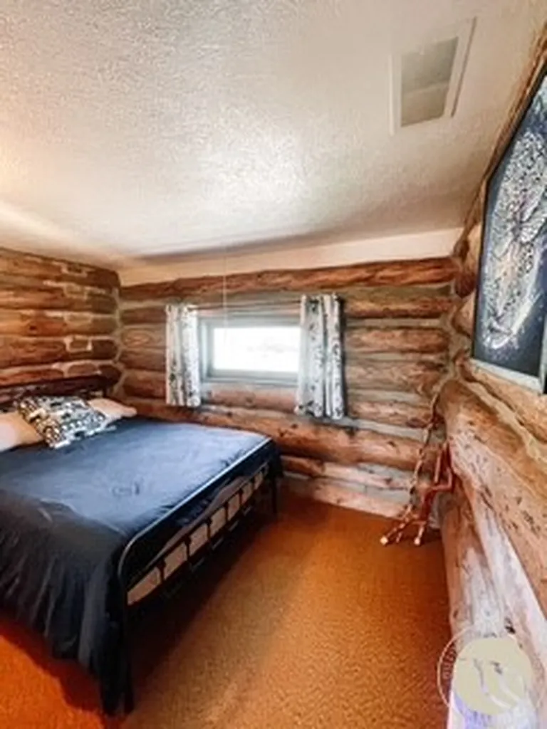 130 Shoe String Road Lavina MT 59046