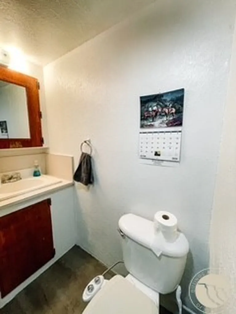 130 Shoe String Road Lavina MT 59046