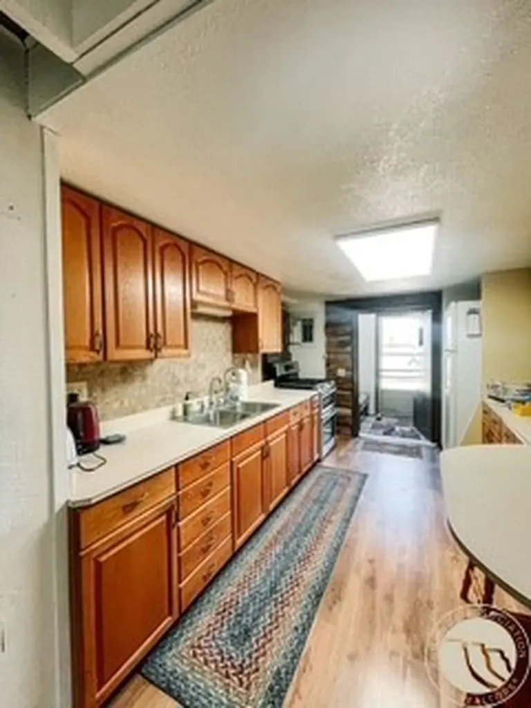 130 Shoe String Road Lavina MT 59046