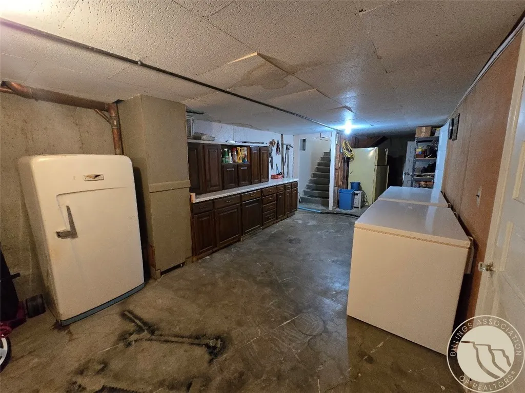 24 S 4th Street Plevna MT 59344