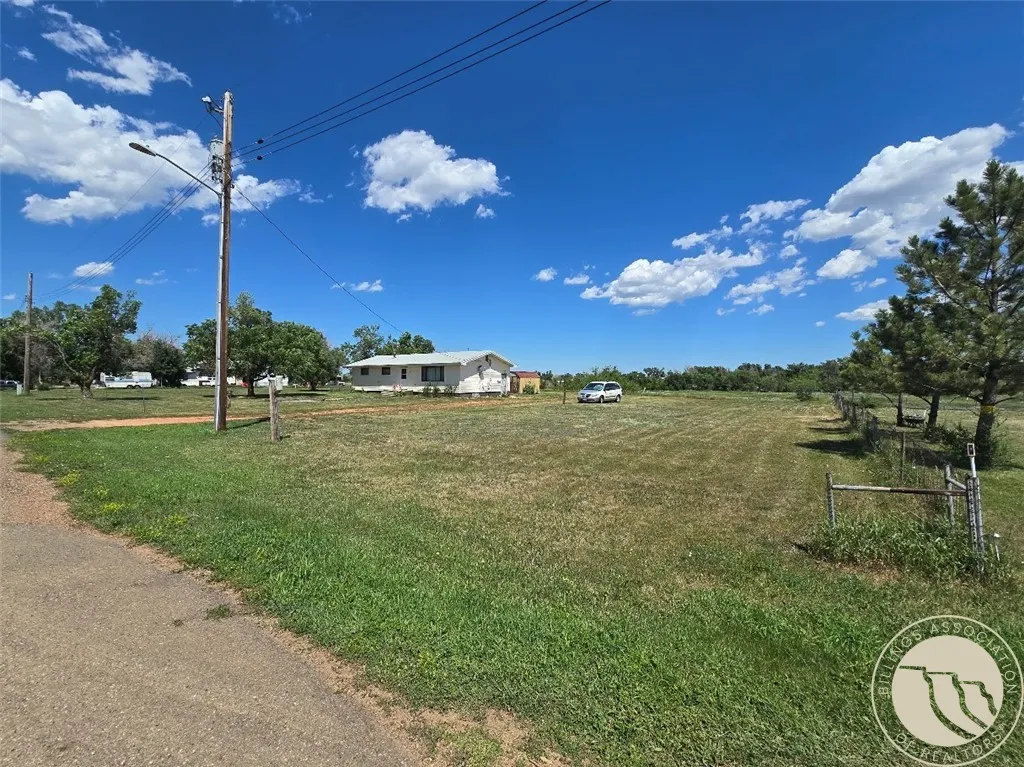 24 S 4th Street Plevna MT 59344