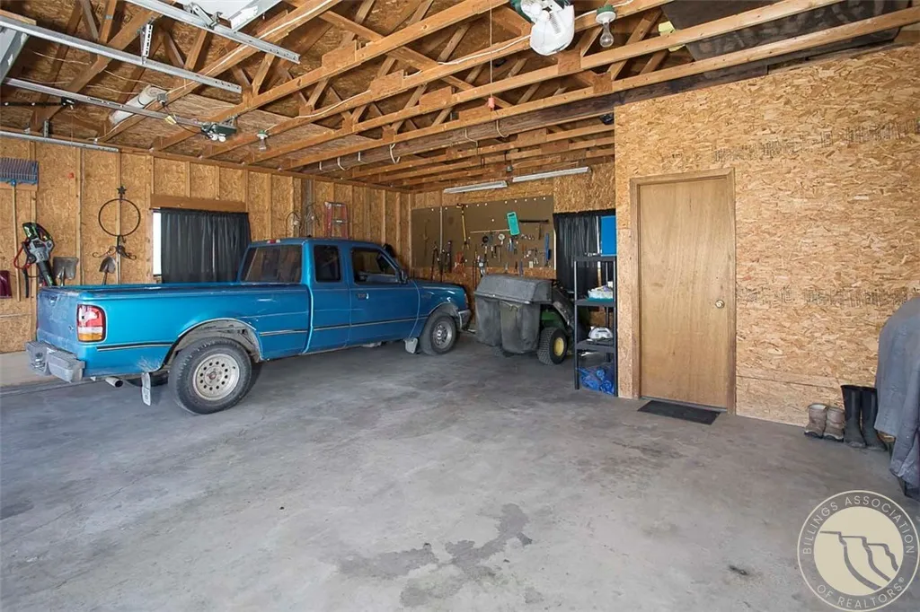 52 Trewin School Road Park City MT 59063