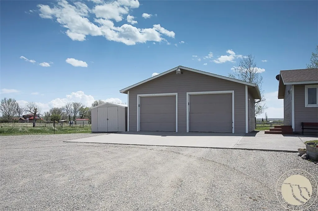 52 Trewin School Road Park City MT 59063