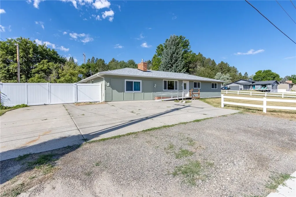 936 Alkali Creek Road Billings MT 59105
