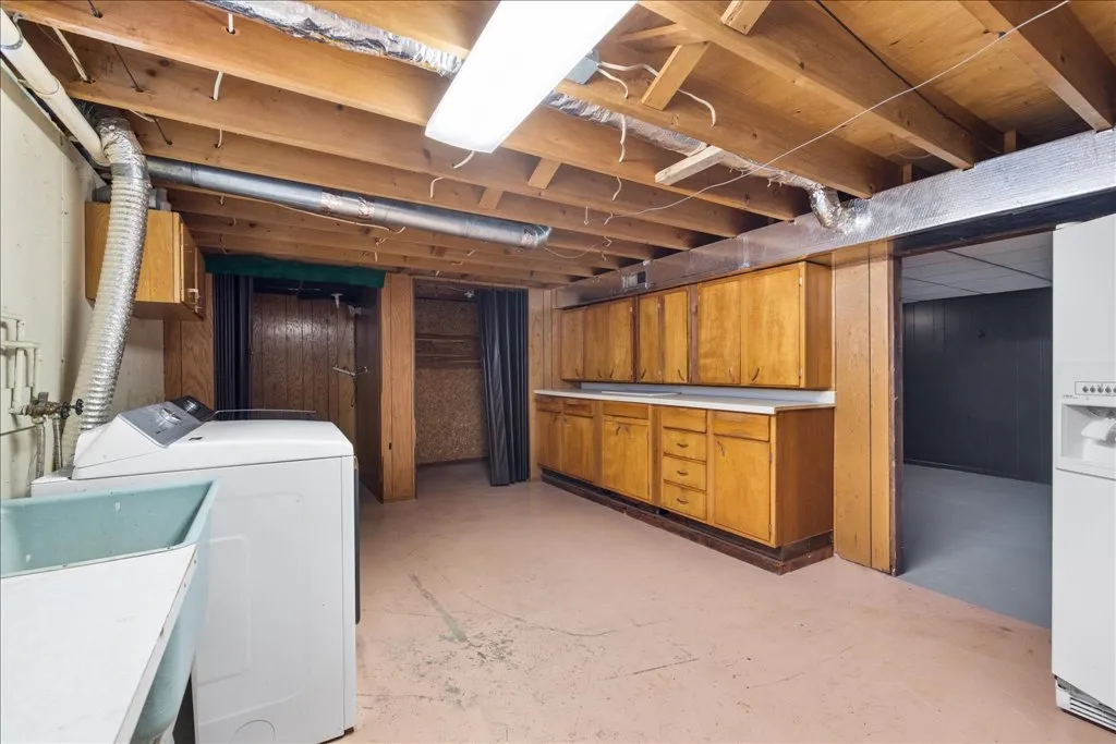2330 Miles Avenue Billings MT 59102