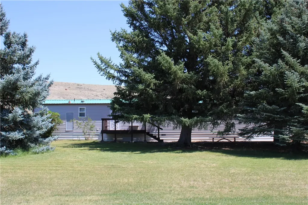 522 Bridger Fromberg Road Fromberg MT 59029