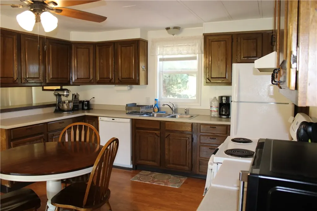 522 Bridger Fromberg Road Fromberg MT 59029