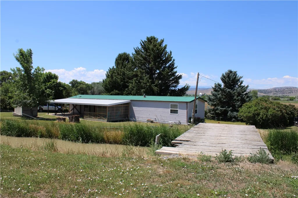 522 Bridger Fromberg Road Fromberg MT 59029
