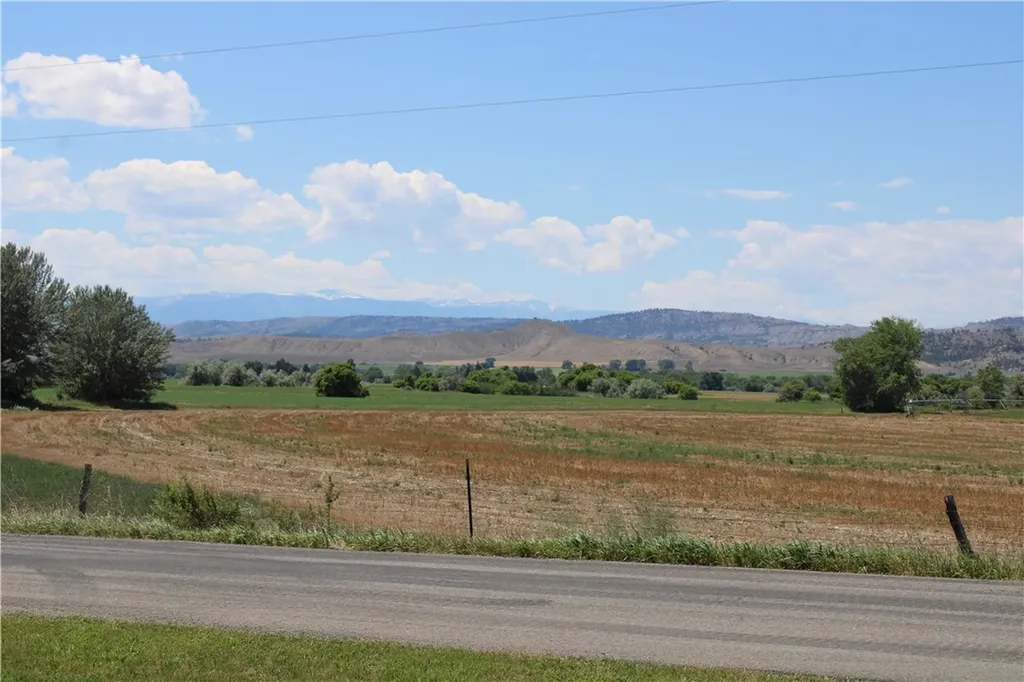 522 Bridger Fromberg Road Fromberg MT 59029