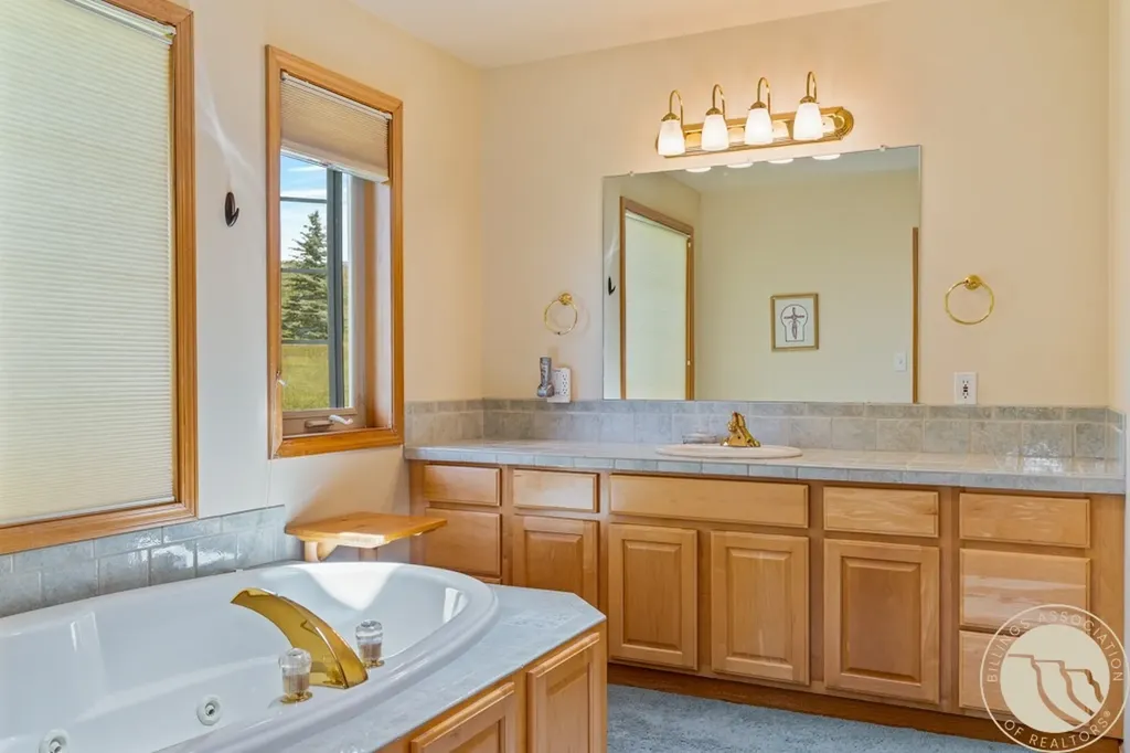 27 Beavertail Road Red Lodge MT 59068