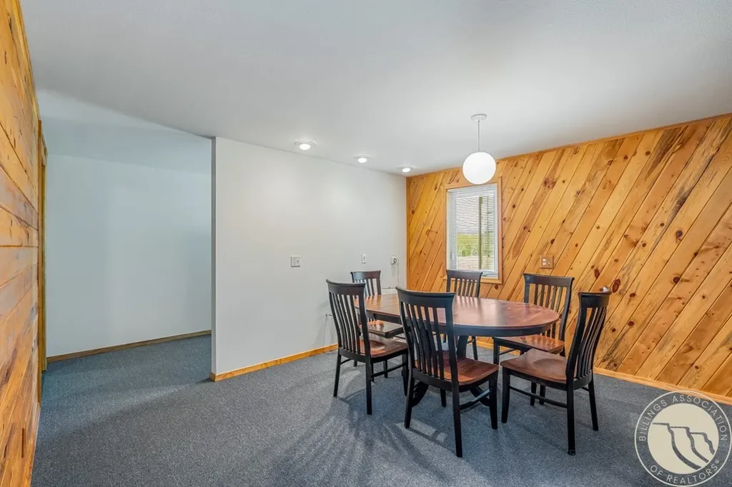 27 Beavertail Road Red Lodge MT 59068