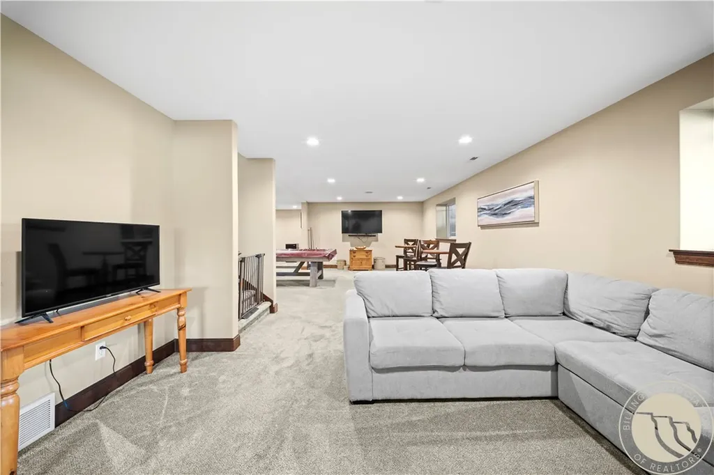 2055 Saddleback Drive Laurel MT 59044