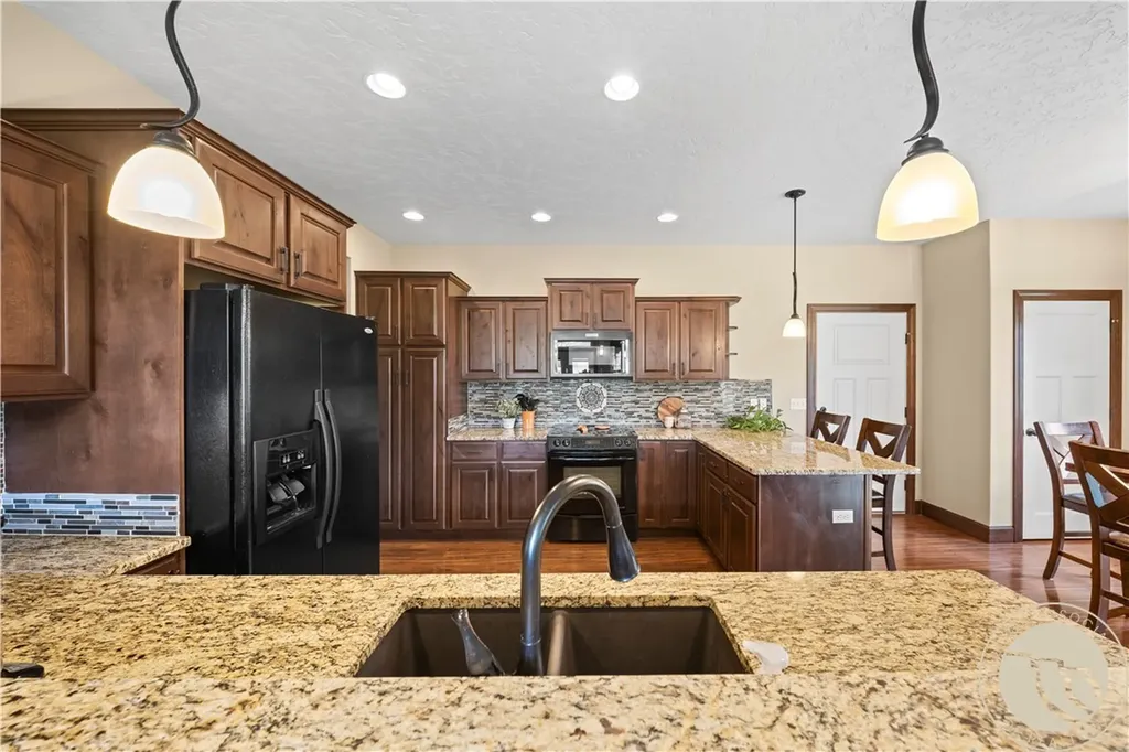 2055 Saddleback Drive Laurel MT 59044