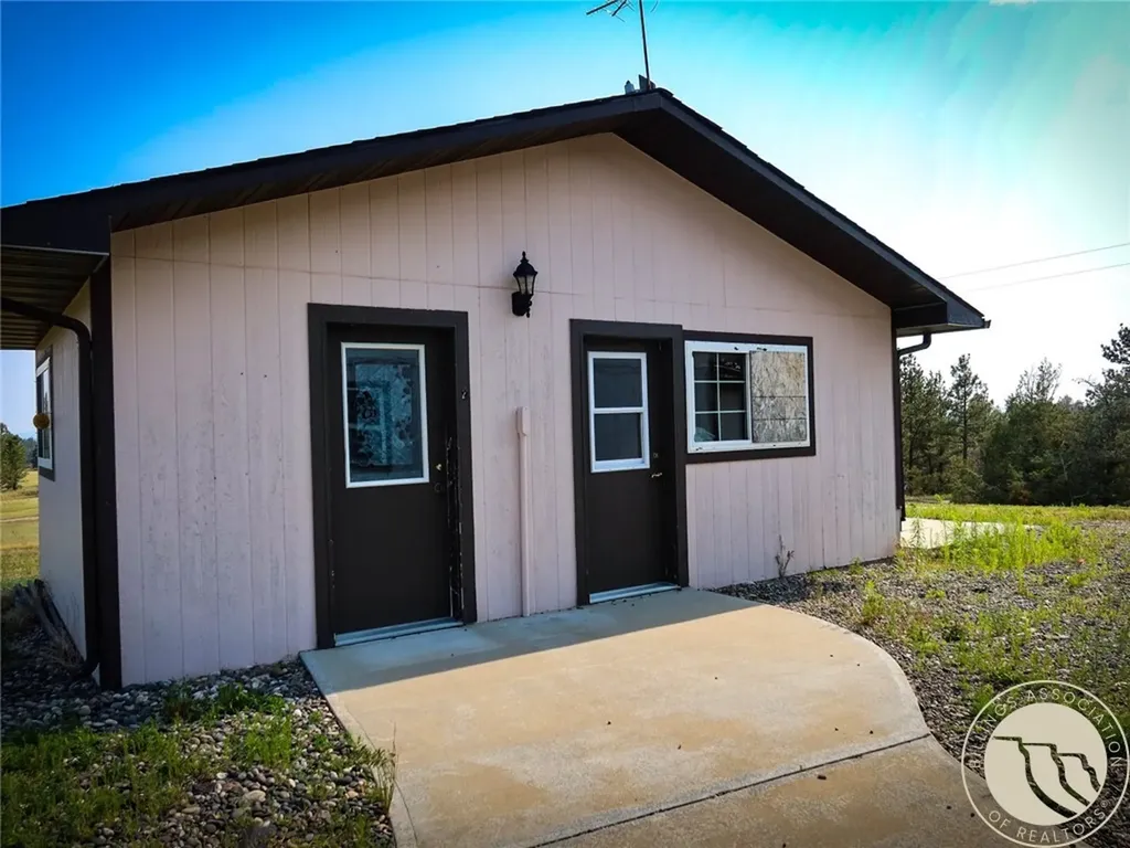 2 Quail Trail Roundup MT 59072