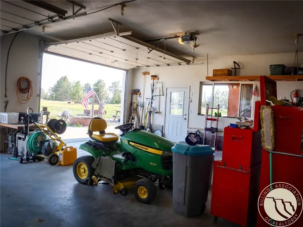 2 Quail Trail Roundup MT 59072
